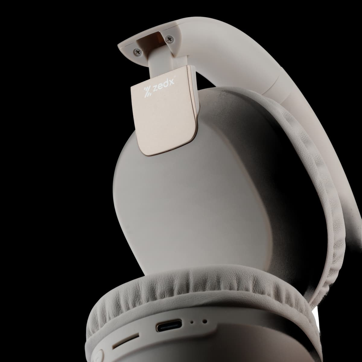 Wireless Stereo Noise Reduction Headphones (ZX-110) thumbnail 3