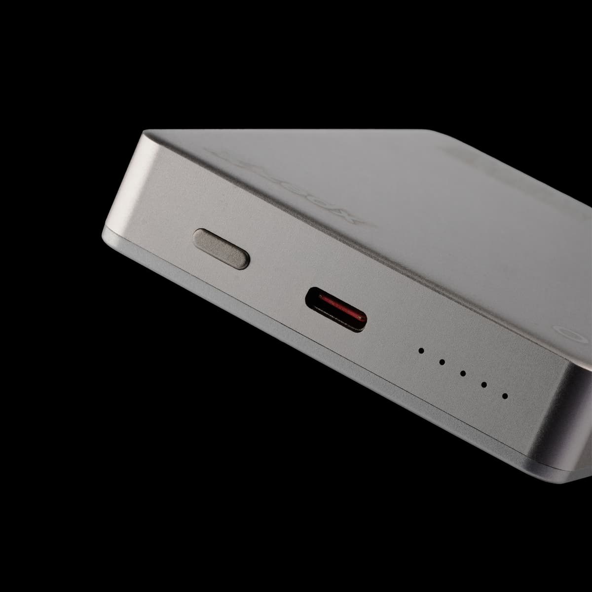 10000 mAh Ultra Slim Magnetic Wireless Power Bank thumbnail 2